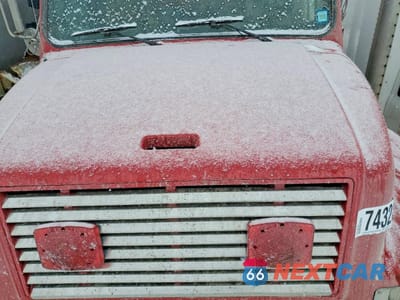 Zdjęcie 11 z 12 samochodu: 1994 INTERNATIONAL 4900 FIRE TRUCK VIN:1HTSDAAR1SH642038 - miniatura
