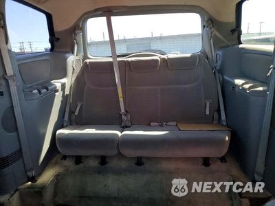 Zdjęcie 10 z 13 samochodu: 2004 TOYOTA SIENNA LE 8 PASSENGER VIN:5TDZA23C54S085152 - miniatura