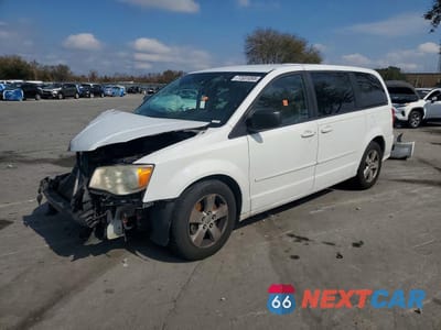 2013 DODGE GRAND CARAVAN SE 2C4RDGBG7DR814236 - główne zdjęcie licytacji z USA - miniatura