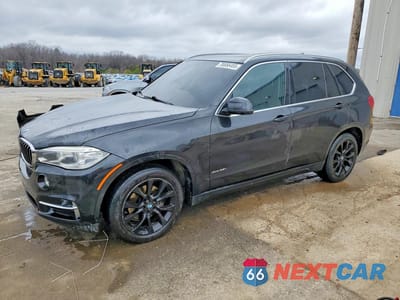 2015 BMW X5 XDRIVE35I 5UXKR0C57F0K69951 - główne zdjęcie licytacji z USA - miniatura
