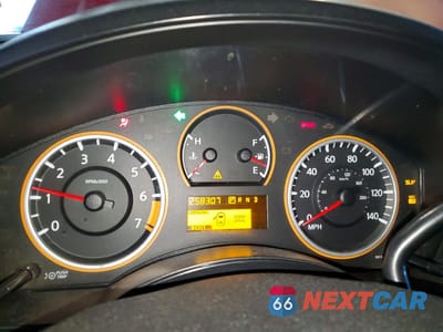 Zdjęcie 9 z 12 samochodu: 2011 NISSAN TITAN S VIN:1N6AA0EKXBN310106 - miniatura