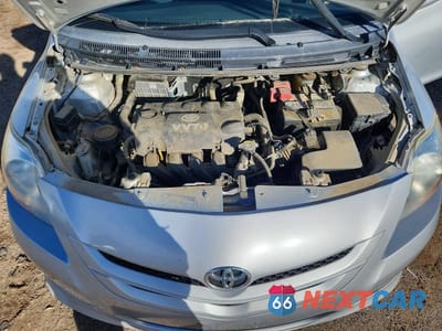 Zdjęcie 11 z 12 samochodu: 2008 TOYOTA YARIS VIN:JTDBT923981218245 - miniatura