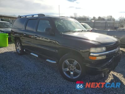 Czwarte zdjęcie samochodu z boku: 2006 CHEVROLET SUBURBAN K1500 VIN:3GNFK16U06G125807 - miniatura