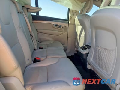 Zdjęcie 11 z 14 samochodu: 2021 VOLVO XC90 T5 MOMENTUM VIN:YV4102CK4M1751046 - miniatura