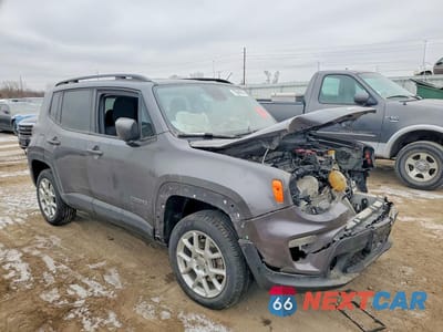 Czwarte zdjęcie samochodu z boku: 2019 JEEP RENEGADE LATITUDE VIN:ZACNJBBB2KPK30338 - miniatura