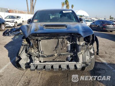 Piąte zdjęcie samochodu w środku: 2022 TOYOTA TACOMA DOUBLE CAB VIN:3TMBZ5DN9NM033956 - miniatura
