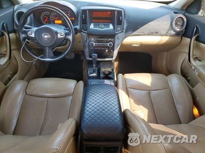 Zdjęcie 8 z 12 samochodu: 2010 NISSAN MAXIMA S VIN:1N4AA5AP6AC851557 - miniatura