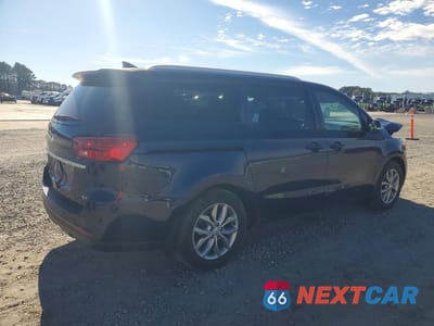 Trzecie zdjęcie samochodu z tyłu: 2019 KIA SEDONA VIN:KNDMB5C18K6539818 - miniatura
