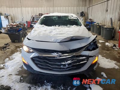 Piąte zdjęcie samochodu w środku: 2022 CHEVROLET MALIBU LS VIN:1G1ZB5ST1NF191558 - miniatura
