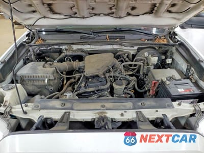 Zdjęcie 11 z 11 samochodu: 2019 TOYOTA TACOMA SR VIN:5TFRX5GNXKX145123 - miniatura