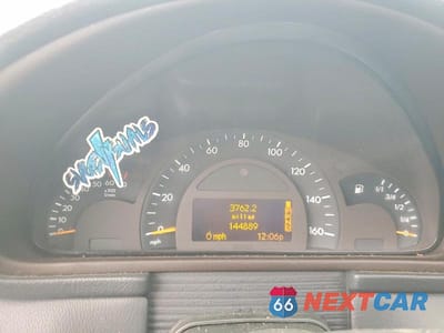 Zdjęcie 9 z 11 samochodu: 2004 MERCEDES-BENZ C 320 VIN:WDBRF64J74F482169 - miniatura