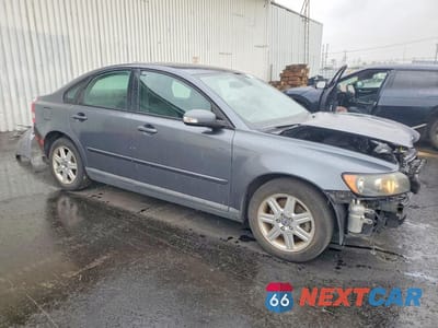 Czwarte zdjęcie samochodu z boku: 2007 VOLVO S40 2.4I VIN:YV1MS382272305401 - miniatura