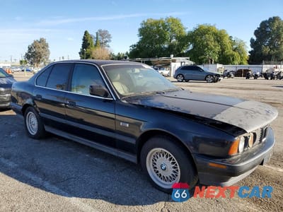 Czwarte zdjęcie samochodu z boku: 1988 BMW 3 SERIES VIN:WBAHD2314MBF72092 - miniatura