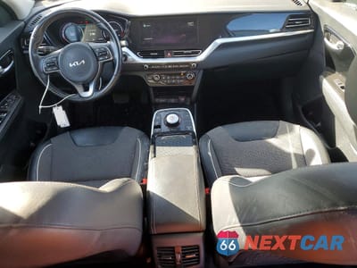 Zdjęcie 8 z 13 samochodu: 2022 KIA NIRO S VIN:KNDCC3LG4N5134079 - miniatura