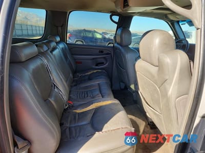 Zdjęcie 11 z 12 samochodu: 2005 GMC YUKON XL K1500 VIN:1GKFK16Z45J251013 - miniatura