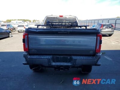 Zdjęcie 6 z 13 samochodu: 2023 FORD F250 SUPER DUTY VIN:1FT8W2BM1PED61358 - miniatura