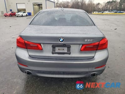 Zdjęcie 6 z 12 samochodu: 2018 BMW 530 I VIN:WBAJA5C56JWA36120 - miniatura