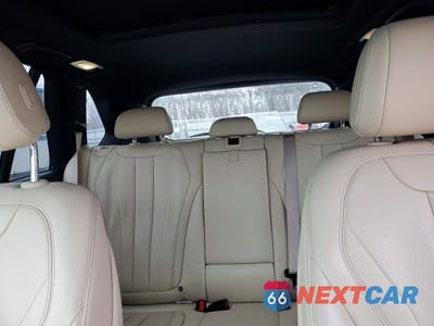 Zdjęcie 10 z 12 samochodu: 2017 BMW X5 XDRIVE35D VIN:5UXKS4C33H0Y15903 - miniatura