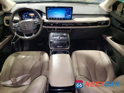 Zdjęcie 8 z 12 samochodu: 2021 LINCOLN NAUTILUS VIN:2LMPJ6J96MBL00934 - miniatura