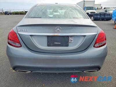 Zdjęcie 6 z 13 samochodu: 2016 MERCEDES-BENZ C 300 VIN:55SWF4JB3GU156396 - miniatura