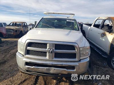 Piąte zdjęcie samochodu w środku: 2016 RAM 2500 ST VIN:3C6UR5HJ1GG317381 - miniatura