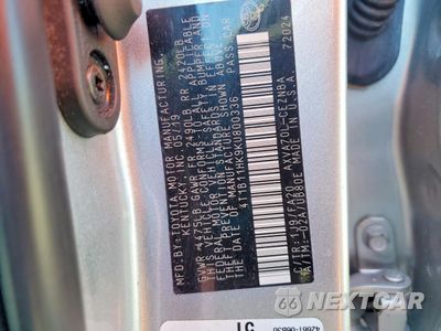 Zdjęcie 12 z 13 samochodu: 2019 TOYOTA CAMRY L VIN:4T1B11HK9KU800336 - miniatura