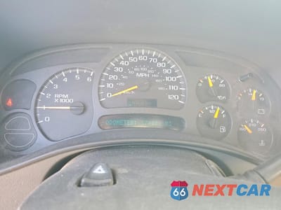 Zdjęcie 9 z 13 samochodu: 2004 GMC YUKON XL K1500 VIN:1GKFK16ZX4J241147 - miniatura