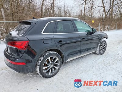 Trzecie zdjęcie samochodu z tyłu: 2021 AUDI Q5 PREMIUM PLUS VIN:WA1BAAFY8M2127804 - miniatura