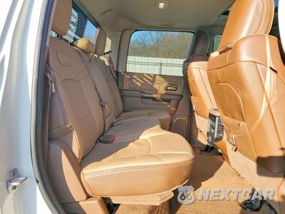 Zdjęcie 10 z 13 samochodu: 2024 RAM 2500 LONGHORN VIN:3C6UR5GL8RG319050 - miniatura