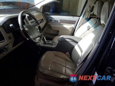 Zdjęcie 7 z 13 samochodu: 2008 LINCOLN MKX VIN:2LMDU88C08BJ19387 - miniatura