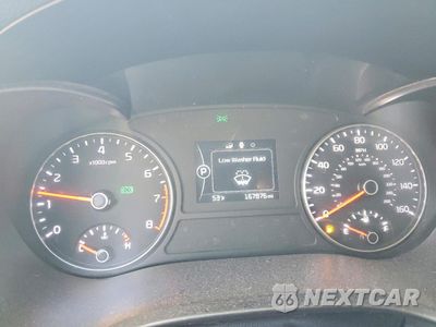 Zdjęcie 9 z 12 samochodu: 2017 KIA OPTIMA LX VIN:5XXGT4L36HG121791 - miniatura