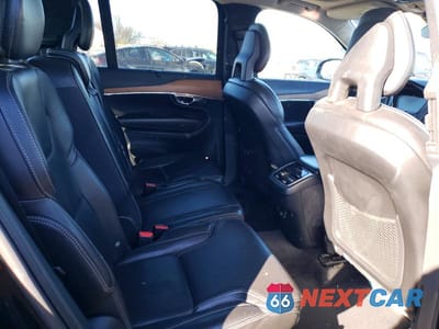 Zdjęcie 11 z 12 samochodu: 2016 VOLVO XC90 T6 VIN:YV4A22PL9G1094245 - miniatura