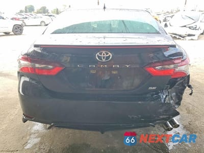 Zdjęcie 6 z 13 samochodu: 2021 TOYOTA CAMRY SE VIN:4T1G11AK2MU603575 - miniatura