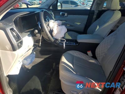 Zdjęcie 7 z 12 samochodu: 2021 KIA SORENTO VIN:5XYRK4LFXMG068315 - miniatura