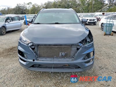 Piąte zdjęcie samochodu w środku: 2021 HYUNDAI TUCSON VIN:KM8J33A48MU381900 - miniatura