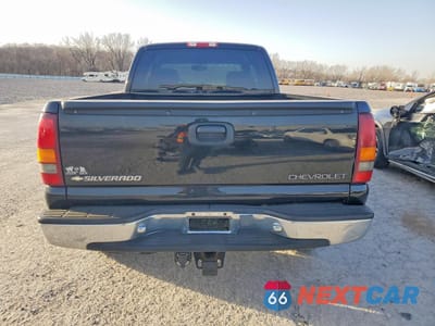Zdjęcie 6 z 12 samochodu: 2001 CHEVROLET SILVERADO K1500 VIN:2GCEK19T411182729 - miniatura
