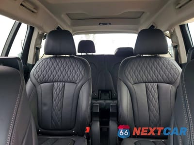 Zdjęcie 10 z 13 samochodu: 2019 BMW X7 XDRIVE40I VIN:5UXCW2C53KL083843 - miniatura