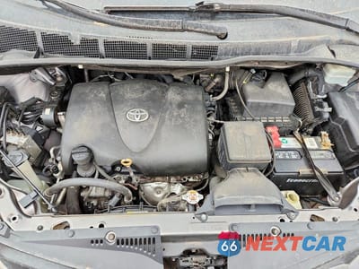 Zdjęcie 12 z 13 samochodu: 2020 TOYOTA SIENNA L VIN:5TDZZ3DC9LS023295 - miniatura