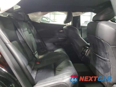 Zdjęcie 10 z 11 samochodu: 2023 TOYOTA CROWN XLE VIN:JTDAAAAF2P3000911 - miniatura