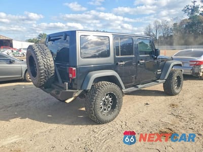 Trzecie zdjęcie samochodu z tyłu: 2016 JEEP WRANGLER UNLIMITED SPORT VIN:1C4BJWDG7GL286891 - miniatura