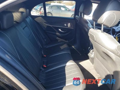 Zdjęcie 10 z 12 samochodu: 2018 MERCEDES-BENZ E 300 4MATIC VIN:WDDZF4KB5JA396777 - miniatura