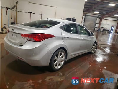 Trzecie zdjęcie samochodu z tyłu: 2011 HYUNDAI ELANTRA GLS VIN:KMHDH4AE8BU169427 - miniatura