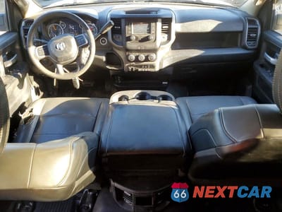 Zdjęcie 8 z 12 samochodu: 2019 RAM 2500 TRADESMAN VIN:3C6UR5HL2KG548431 - miniatura