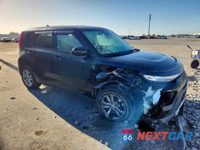 Czwarte zdjęcie samochodu z boku: 2020 KIA SOUL LX VIN:KNDJ23AU8L7015195 - miniatura