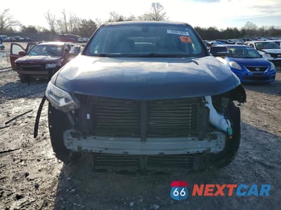 Piąte zdjęcie samochodu w środku: 2019 CHEVROLET TRAVERSE LT VIN:1GNEVGKW3KJ239046 - miniatura