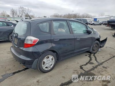 Trzecie zdjęcie samochodu z tyłu: 2013 HONDA FIT VIN:JHMGE8H35DC069265 - miniatura