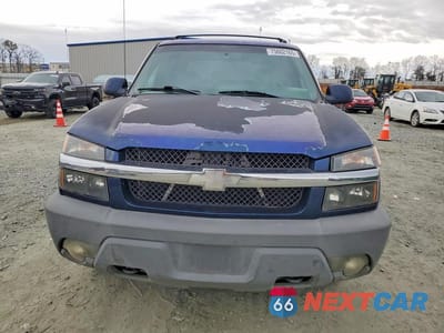 Piąte zdjęcie samochodu w środku: 2002 CHEVROLET AVALANCHE K1500 VIN:3GNEK13T72G101411 - miniatura