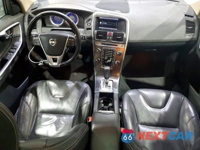 Zdjęcie 8 z 12 samochodu: 2012 VOLVO XC60 T6 VIN:YV4902DZ8C2274662 - miniatura