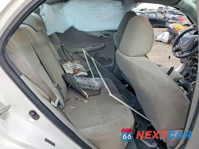Zdjęcie 10 z 12 samochodu: 2010 TOYOTA COROLLA BASE VIN:1NXBU4EE3AZ331217 - miniatura