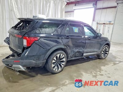 Trzecie zdjęcie samochodu z tyłu: 2025 FORD EXPLORER PLATINUM VIN:1FMUK8HH4SGB67133 - miniatura